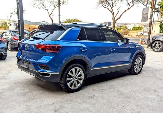 VOLKSWAGEN福斯 T-ROC  第2張相片