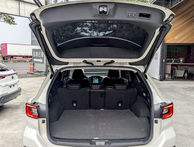 SUBARU速霸陸 WRX  第7張相片