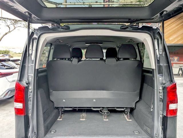 M-BENZ賓士 METRIS  第7張相片