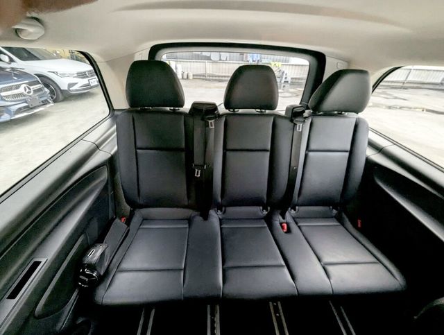 M-BENZ賓士 METRIS  第13張相片