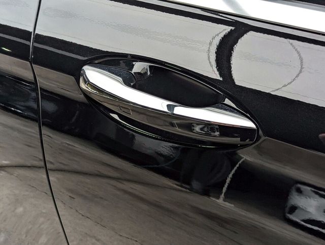 M-BENZ賓士 E200  第11張相片