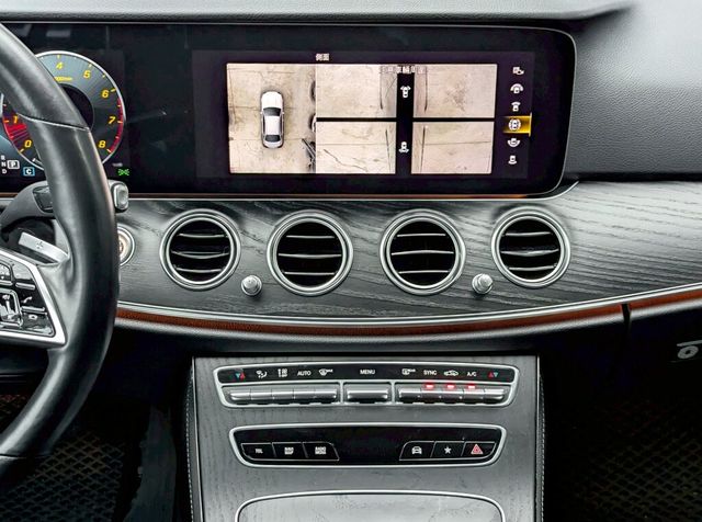 M-BENZ賓士 E200  第13張相片