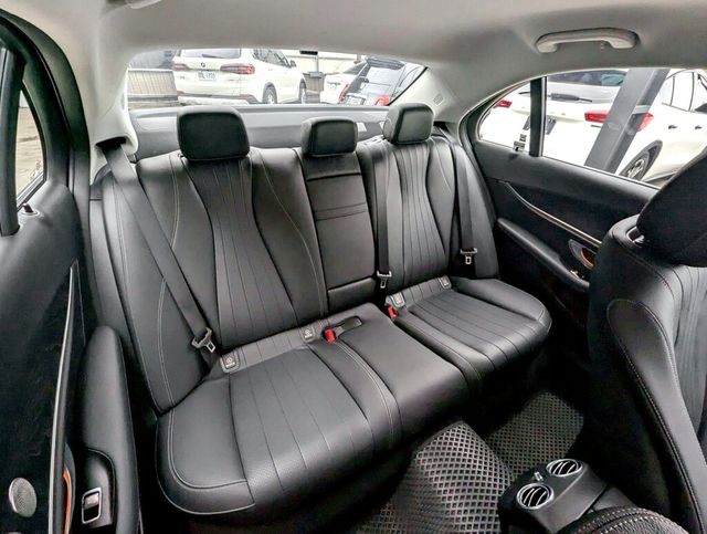 M-BENZ賓士 E200  第15張相片