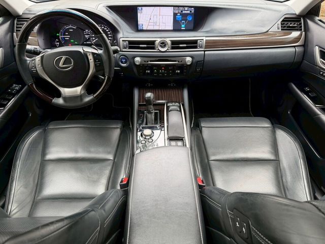 LEXUS凌志 GS300H  第5張相片