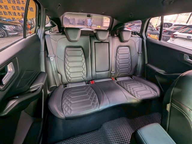 FORD福特 FOCUS WAGON  第7張相片