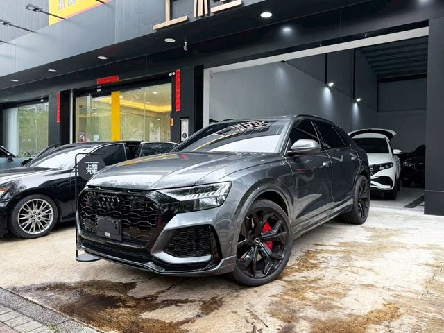 AUDI奧迪 Q8  第1張相片