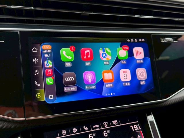 AUDI奧迪 Q8  第13張相片