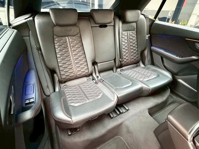 AUDI奧迪 Q8  第19張相片