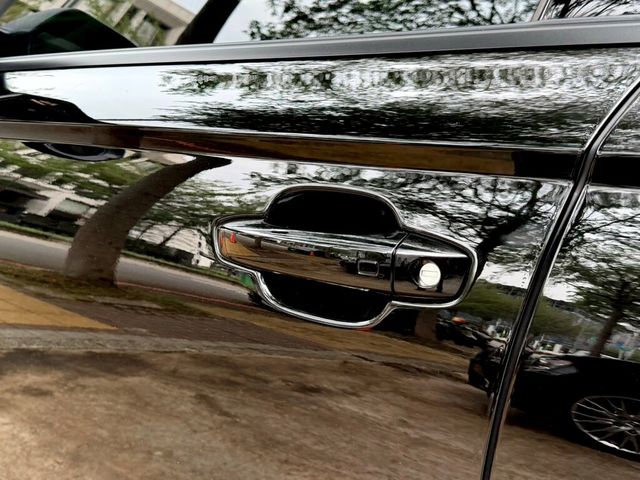 AUDI奧迪 A6  第8張相片