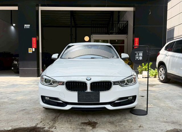 BMW寶馬 320I SPORT LINE  第3張相片