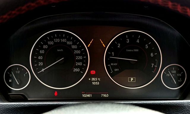 BMW寶馬 320I SPORT LINE  第16張相片