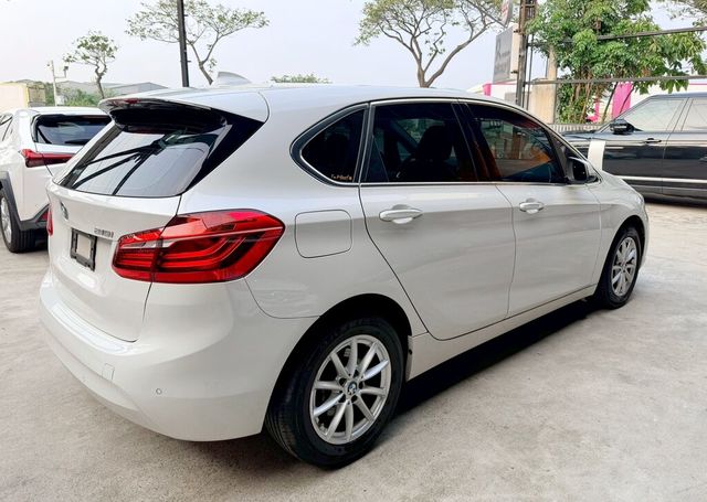 BMW寶馬 218I  第2張相片