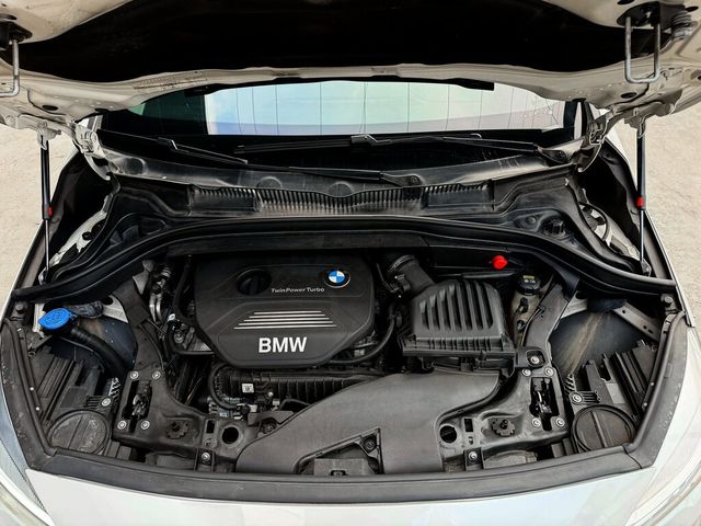 BMW寶馬 218I  第6張相片