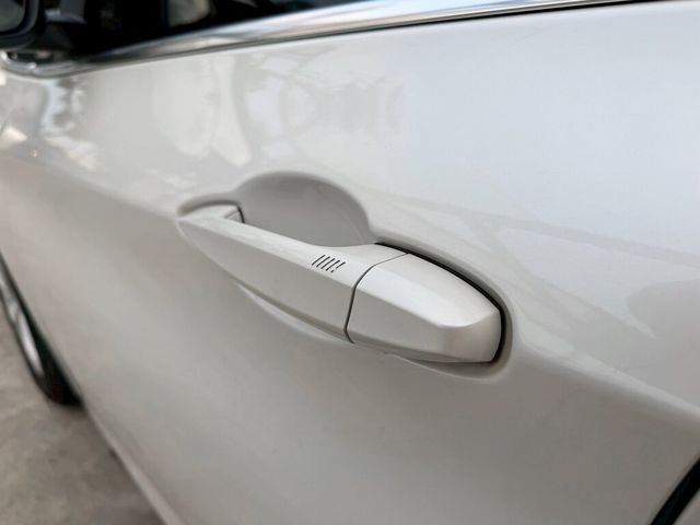 BMW寶馬 218I  第8張相片