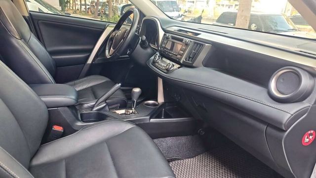 TOYOTA豐田 RAV4  第5張相片