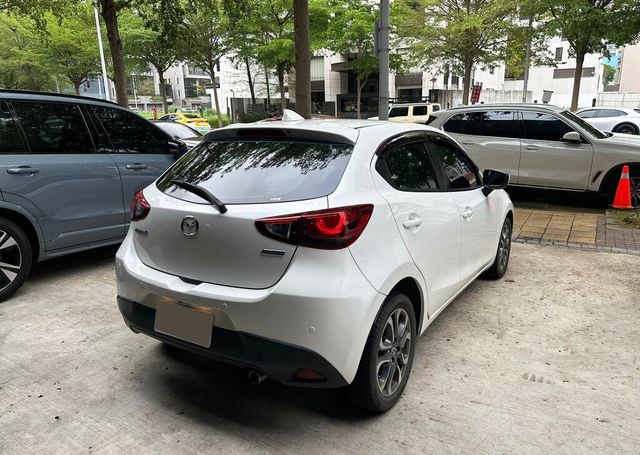 MAZDA馬自達 MAZDA 2  第2張相片
