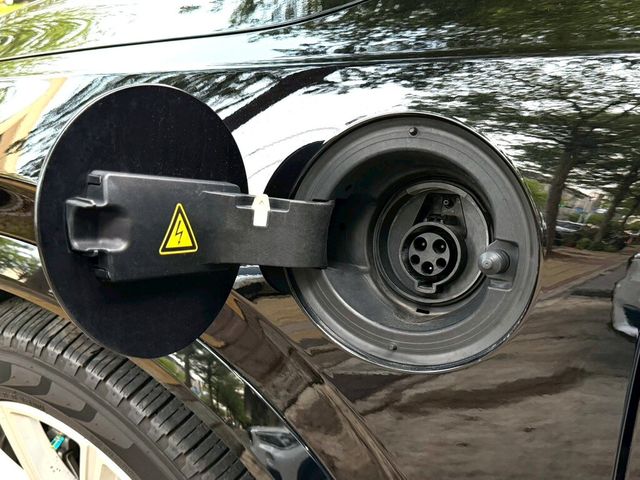 VOLVO富豪 XC90  第18張相片