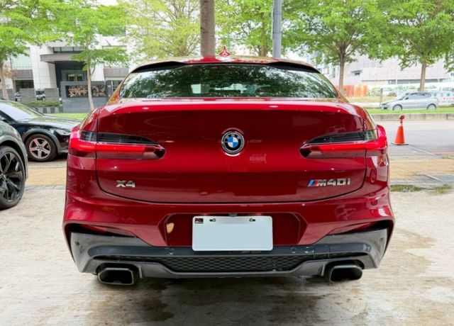 BMW寶馬 X4 M40I  第4張相片