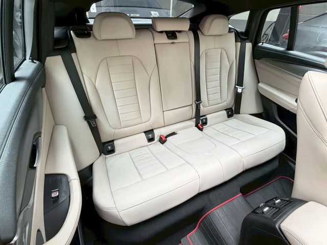 BMW寶馬 X4 M40I  第16張相片