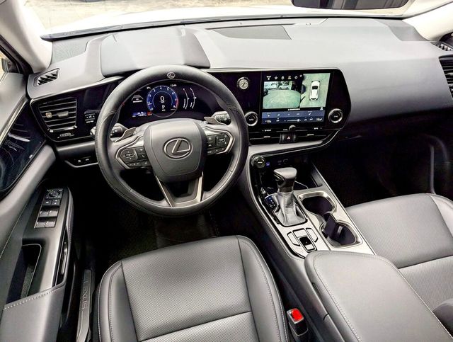 LEXUS凌志 NX200  第5張相片