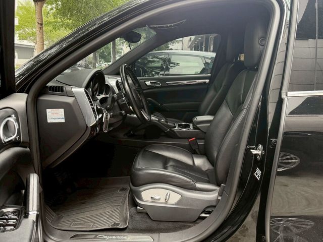 PORSCHE保時捷 CAYENNE  第6張相片