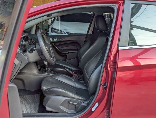 FORD福特 FIESTA  第9張相片