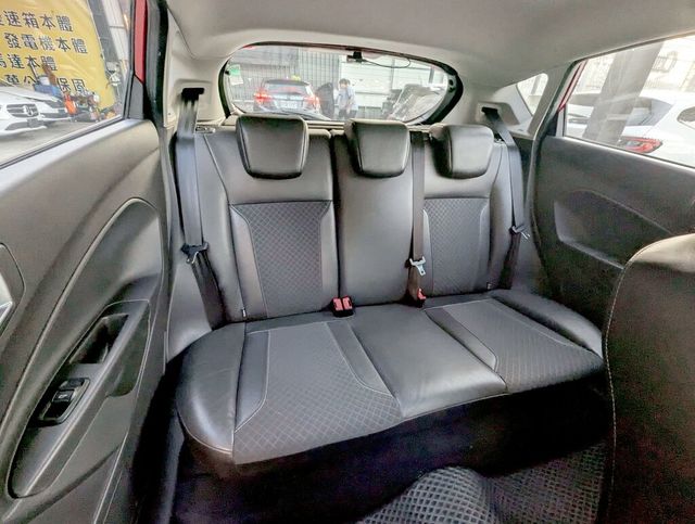 FORD福特 FIESTA  第11張相片