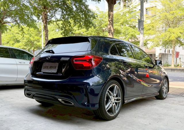 M-BENZ賓士 A180  第2張相片