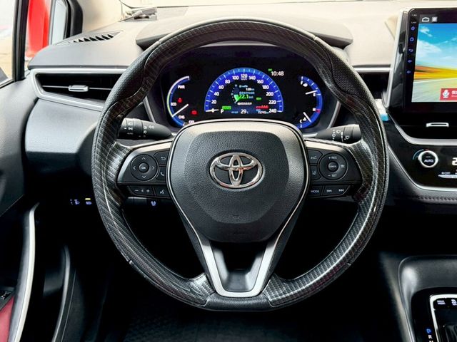 TOYOTA豐田 COROLLA ALTIS HYBRID  第11張相片