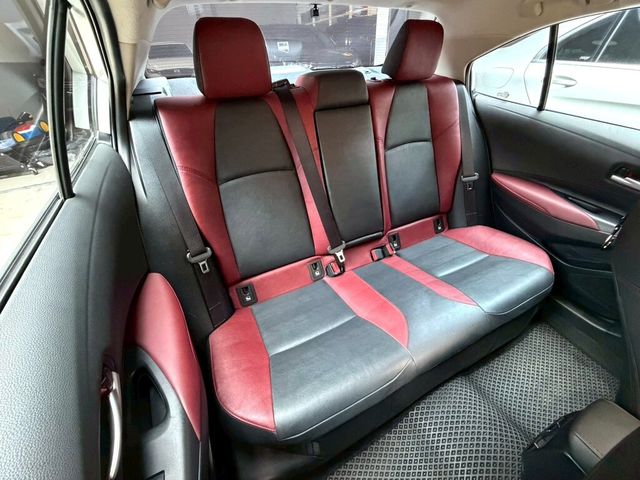 TOYOTA豐田 COROLLA ALTIS HYBRID  第17張相片