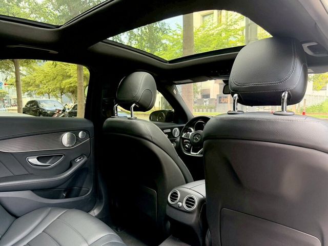 M-BENZ賓士 C300  第18張相片