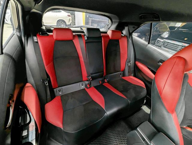 TOYOTA豐田 COROLLA SPORT  第18張相片