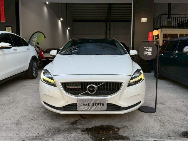 VOLVO富豪 V40  第3張相片