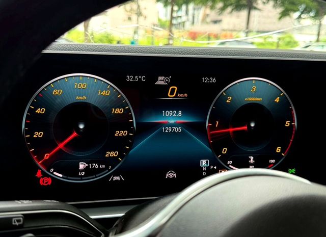 M-BENZ賓士 GLE300D  第20張相片