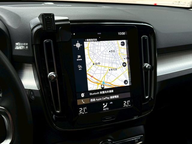 VOLVO富豪 XC40  第15張相片