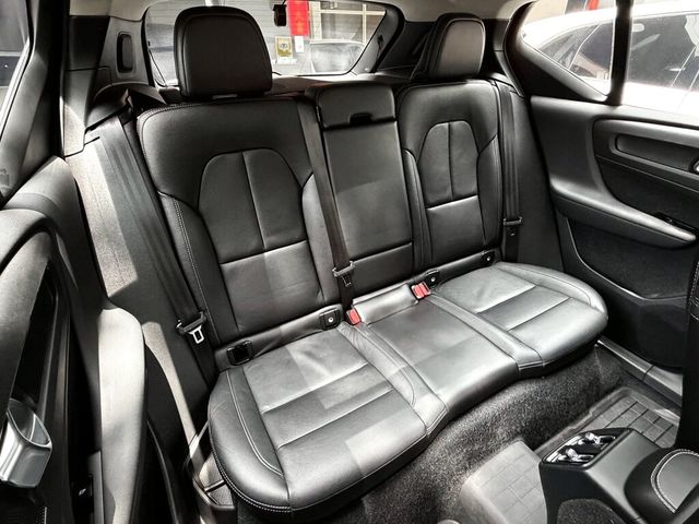 VOLVO富豪 XC40  第16張相片