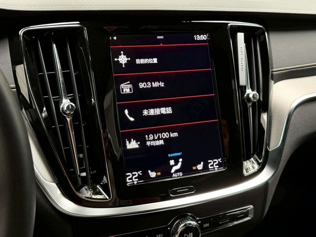 VOLVO富豪 V60  第14張相片