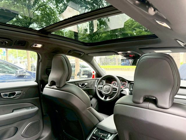 VOLVO富豪 V60  第17張相片