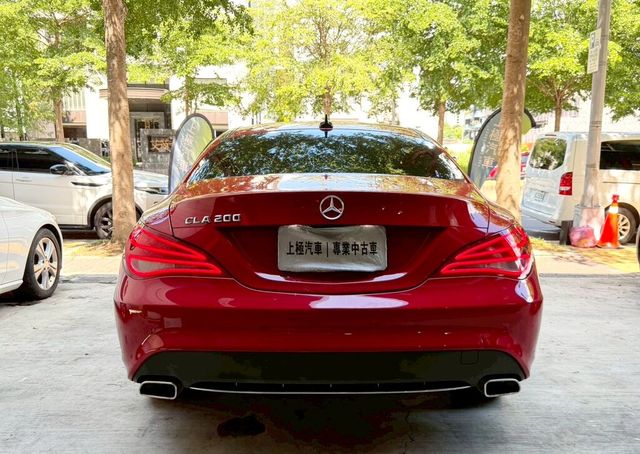 M-BENZ賓士 CLA200  第4張相片