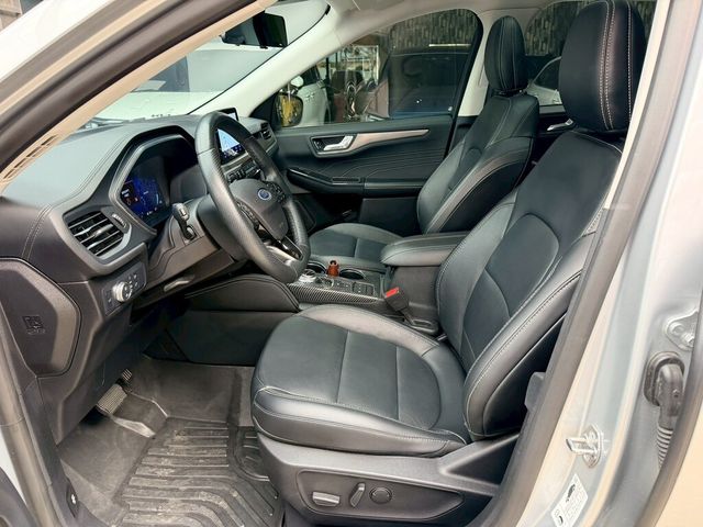 FORD福特 KUGA  第10張相片