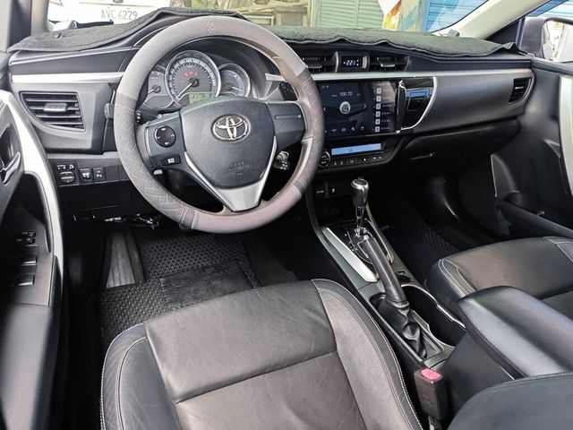 TOYOTA豐田 ALTIS  第5張相片