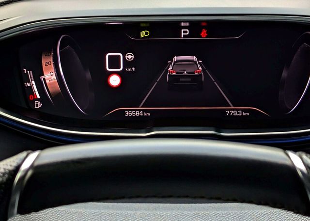 PEUGEOT寶獅 5008  第18張相片