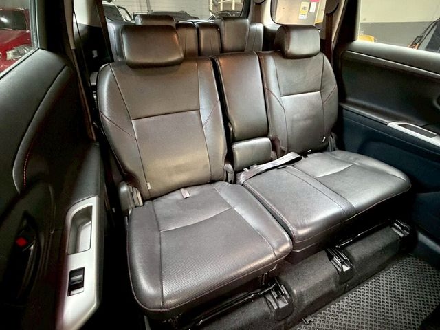 TOYOTA豐田 WISH  第16張相片