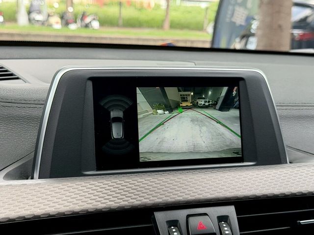 BMW寶馬 X2  第12張相片