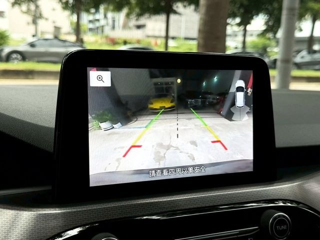 FORD福特 KUGA  第15張相片