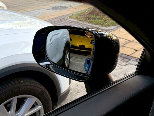 VOLVO富豪 XC60  第8張相片