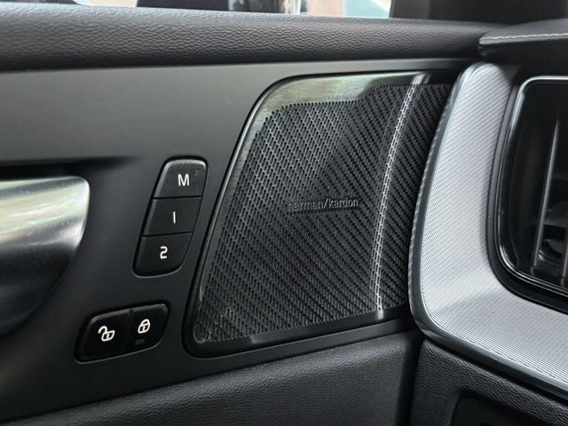 VOLVO富豪 XC60  第10張相片