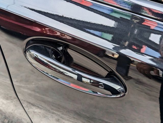 BMW寶馬 320I M SPORT  第10張相片