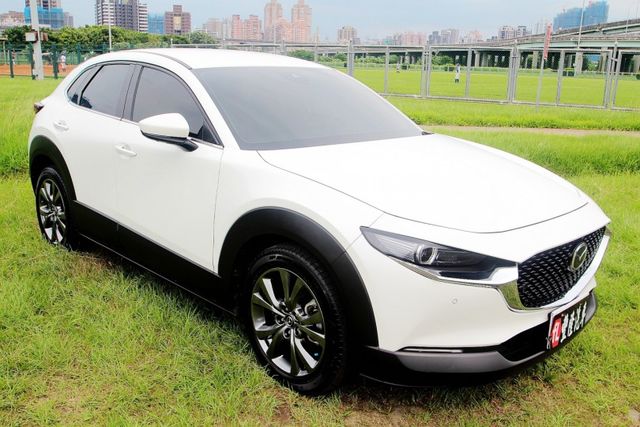 {保固 實車實價}22年式CX30 20S-P白~豐隆嚴選0頭款低月付專案~  第10張相片