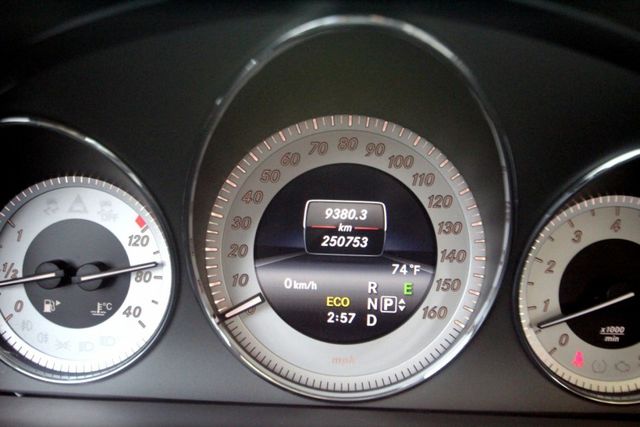 {誠可議 輕鬆擁有}14年式 GLK350 銀~豐隆嚴選0頭款低月付專案~  第3張相片